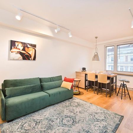 Apartament Swietojanska กดิเนีย ภายนอก รูปภาพ