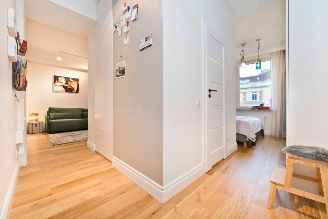 Apartament Swietojanska กดิเนีย ภายนอก รูปภาพ