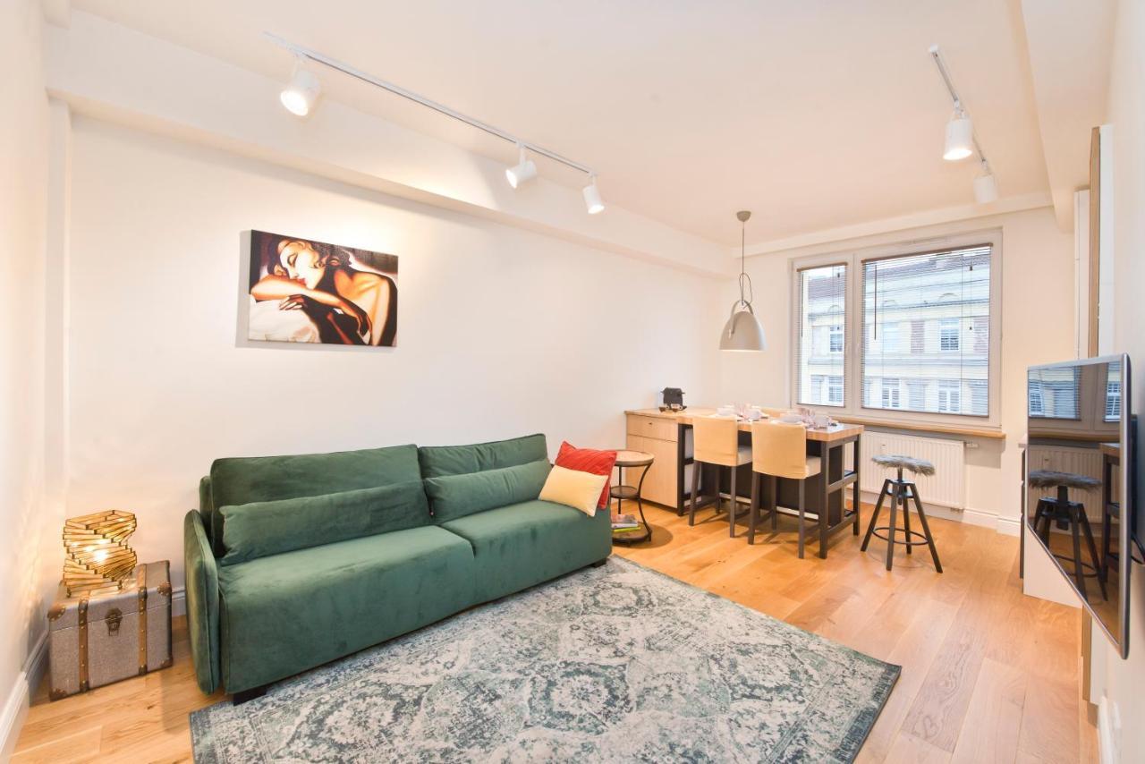 Apartament Swietojanska กดิเนีย ภายนอก รูปภาพ